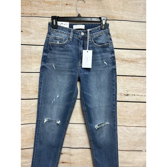 Vervet Womens Mom Jeans Size 24 Blue Erika Stretch New Distressed Medium Wash - Picture 6 of 16